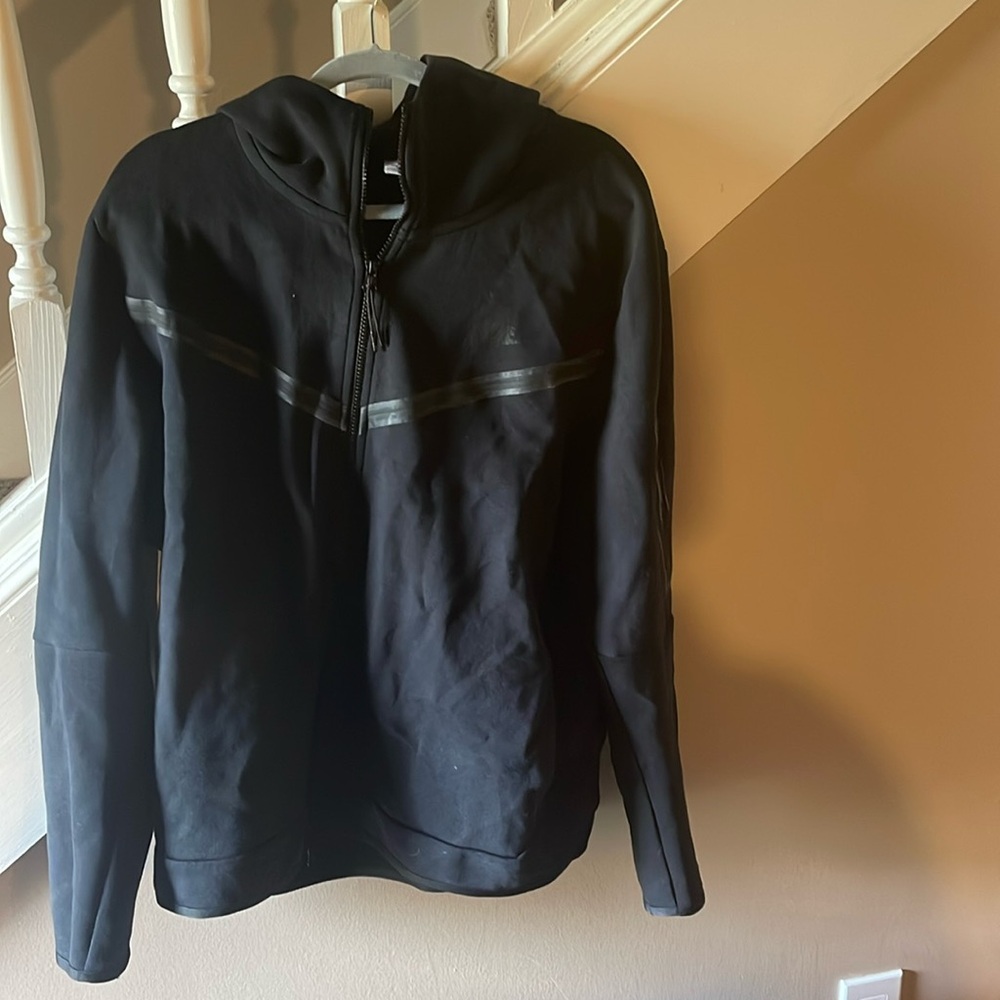 Nike tech jacket men’s